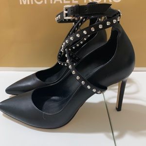 michael kors jeannie studded leather pump